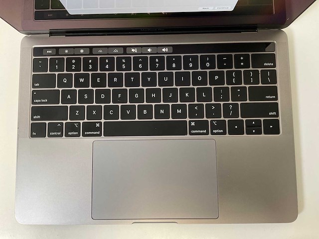 Apple macbook pro 13.3”, quadcore i7, 16 gb ram, 256 gb ssd laptop - afbeelding 4 van  7