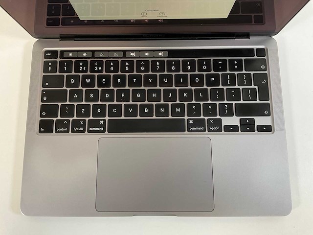 Apple macbook pro 13.3”, quadcore i7, 16 gb ram, 500 gb nvme laptop - afbeelding 4 van  7
