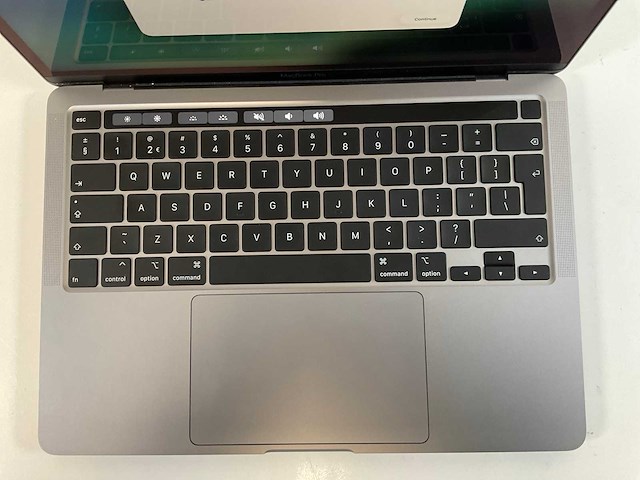 Apple macbook pro 13,3”, quadcore i7, 16 gb ram, 500 gb nvme laptop - afbeelding 4 van  7