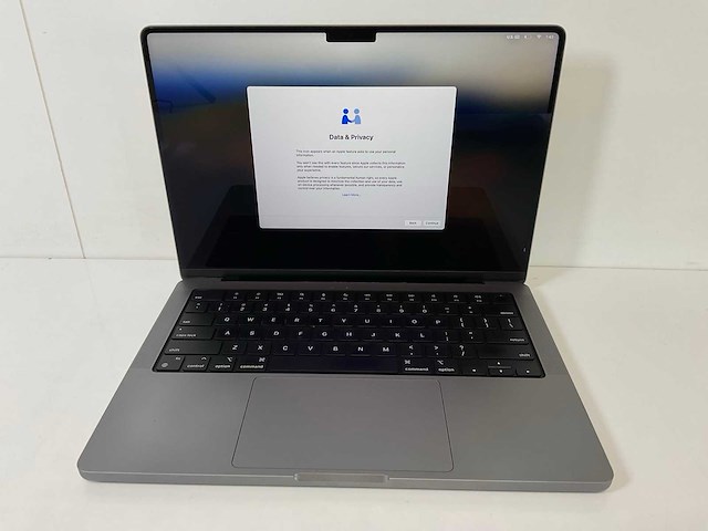 Apple macbook pro 14”, apple m1, 16 gb ram, 1 tb ssd laptop - afbeelding 1 van  7