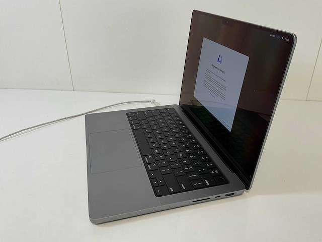 Apple macbook pro 14”, apple m1, 16 gb ram, 1 tb ssd laptop - afbeelding 3 van  6