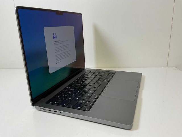 Apple macbook pro 14”, apple m1 max, 32 gb ram, 512 gb nvme laptop - afbeelding 2 van  9
