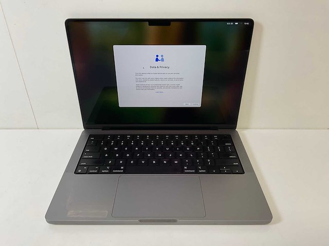 Apple macbook pro 14”, apple m1 pro, 16 gb ram, 500 gb nvme laptop - afbeelding 1 van  7