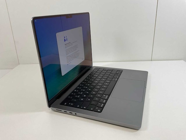 Apple macbook pro 14”, apple m1 pro, 16 gb ram, 500 gb nvme laptop - afbeelding 2 van  5
