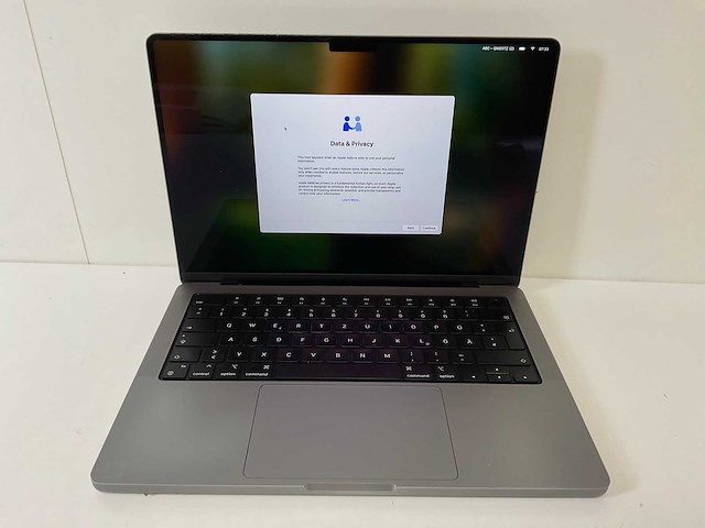 Apple macbook pro 14”, apple m1 pro, 16 gb ram, 512 gb nvme laptop - afbeelding 1 van  7