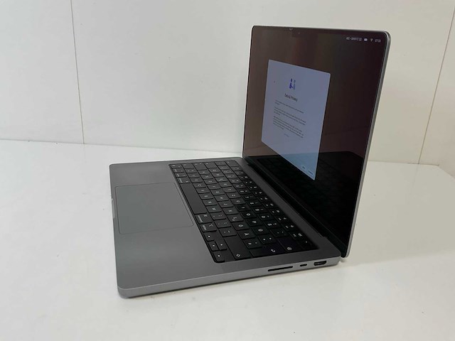 Apple macbook pro 14”, apple m1 pro, 16 gb ram, 512 gb nvme laptop - afbeelding 3 van  7