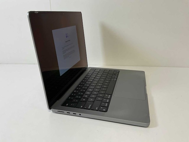 Apple macbook pro 14”, apple m1 pro, 16 gb ram, 512 gb nvme laptop - afbeelding 2 van  9