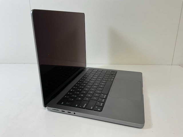 Apple macbook pro 14”, apple m1 pro, 16 gb ram, 512 gb nvme laptop - afbeelding 2 van  7