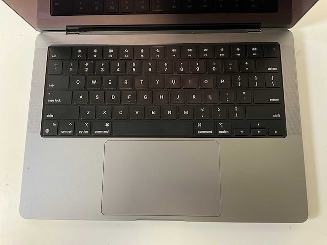 Apple macbook pro 14”, apple m1 pro, 16 gb ram, 512 gb nvme laptop - afbeelding 4 van  7