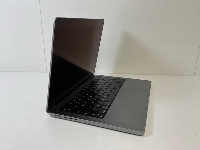 Apple macbook pro 14”, apple m1 pro, 16 gb ram, 512 gb nvme laptop - afbeelding 2 van  7