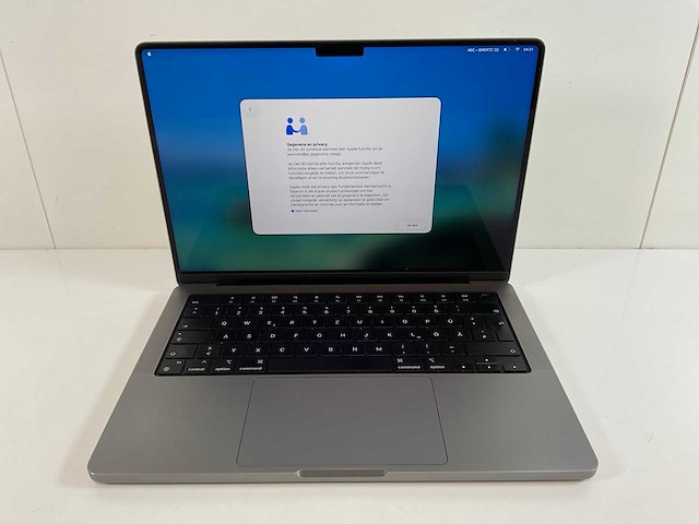 Apple macbook pro 14”, apple m1 pro, 16 gb ram, 512 gb nvme laptop - afbeelding 1 van  5