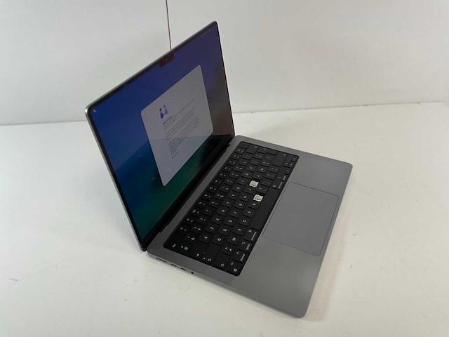 Apple macbook pro 14”, apple m1 pro, 16 gb ram, 512 gb ssd laptop - afbeelding 2 van  7