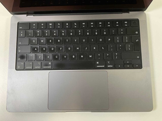 Apple macbook pro 14”, apple m1 pro, 32 gb ram, 1 tb nvme laptop - afbeelding 4 van  7