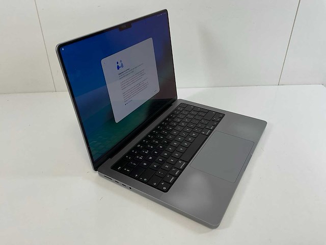 Apple macbook pro 14”, apple m1 pro, 32 gb ram, 500 gb ssd laptop - afbeelding 2 van  7