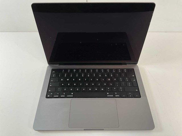 Apple macbook pro 14”, apple m1 pro, 32 gb ram, 512 gb nvme laptop - afbeelding 1 van  2