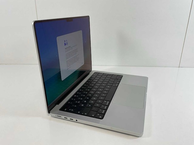 Apple macbook pro 14”, apple m1 pro, 32 gb ram, 512 gb nvme laptop - afbeelding 2 van  7