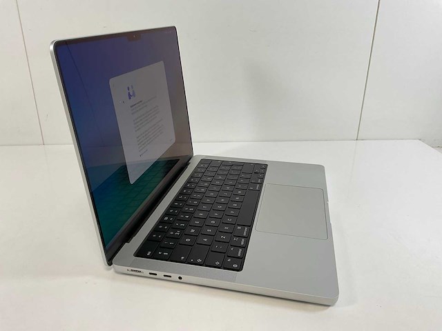 Apple macbook pro 14”, apple m1 pro, 32 gb ram, 512 gb nvme laptop - afbeelding 2 van  7