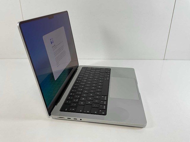 Apple macbook pro 14”, apple m1 pro, 32 gb ram, 512 gb nvme laptop - afbeelding 2 van  7