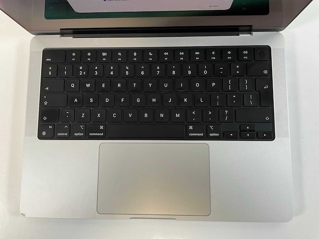 Apple macbook pro 14”, apple m1 pro, 32 gb ram, 512 gb nvme laptop - afbeelding 4 van  7