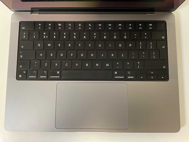 Apple macbook pro 14”, apple m2 pro, 16 gb ram, 512 gb ssd laptop - afbeelding 4 van  7