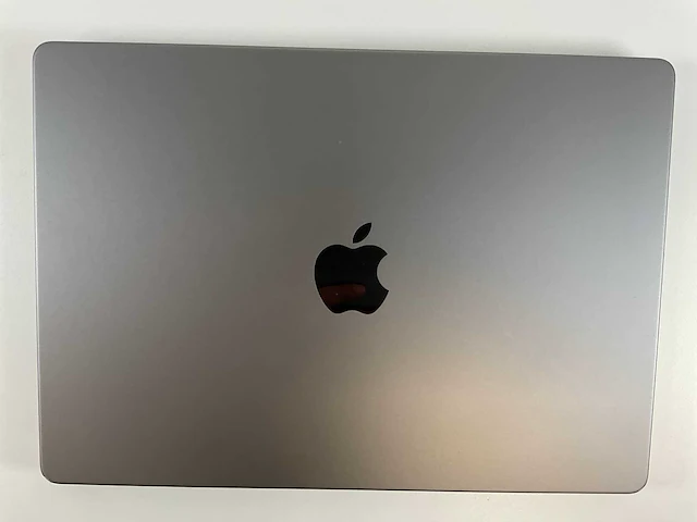Apple macbook pro 14”, apple m3, 16 gb ram, 1 tb ssd laptop - afbeelding 5 van  8