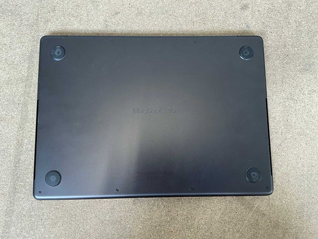 Apple macbook pro (14 inch, m4) laptop - afbeelding 3 van  4