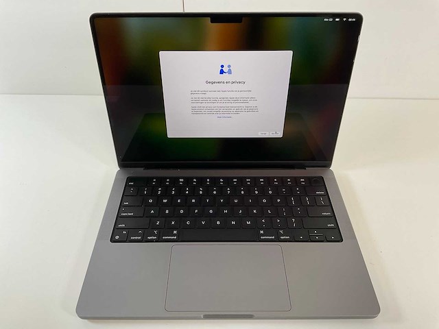 Apple macbook pro 14”, m1 pro, 16 gb ram, 500 gb nvme laptop - afbeelding 1 van  7