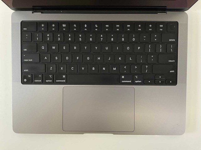 Apple macbook pro 14”, m1 pro, 16 gb ram, 500 gb nvme laptop - afbeelding 4 van  7