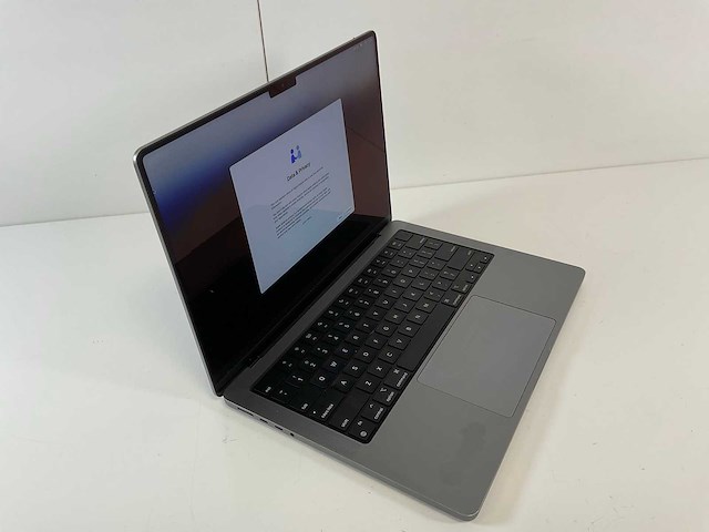 Apple macbook pro 14”, m1 pro, 16 gb ram, 500 gb nvme, m1 laptop - afbeelding 2 van  7