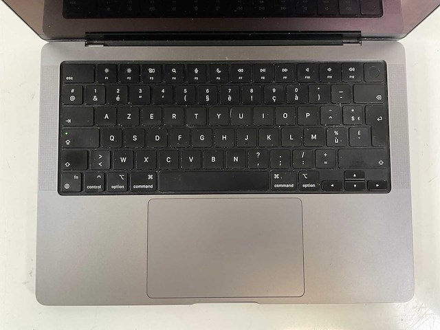 Apple macbook pro 14”, m1 pro, 16 gb ram, 512 gb nvme, m1 laptop - afbeelding 2 van  3