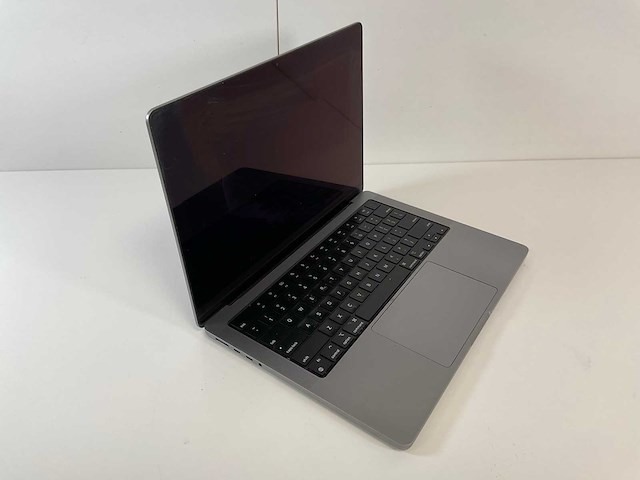 Apple macbook pro 14”, m1 pro, 16 gb ram, 512 gb ssd laptop - afbeelding 2 van  7