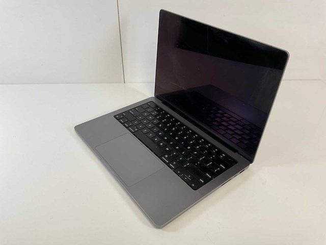 Apple macbook pro 14”, m1 pro, 16 gb ram, 512 gb ssd laptop - afbeelding 3 van  7