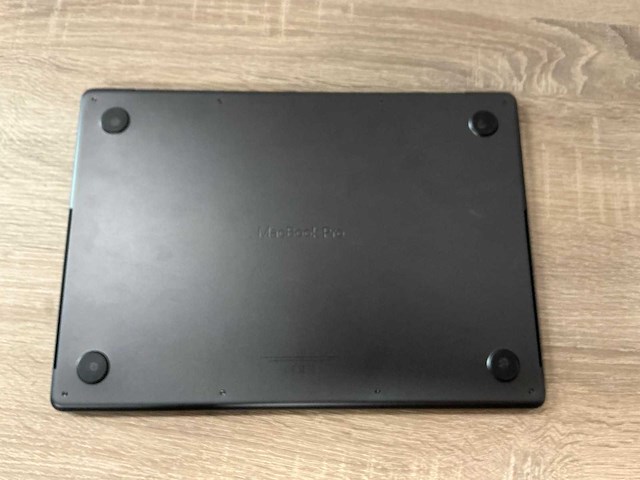 Apple macbook pro 14'' (m4, 2025) - afbeelding 5 van  6