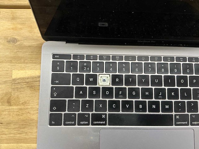 Apple macbook pro 14.1 - afbeelding 3 van  3