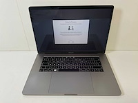 Apple macbook pro 15”, 6-core intel i9, 32 gb ram, 500 gb nvme, amd radeon pro 555x 4gb laptop - afbeelding 1 van  7