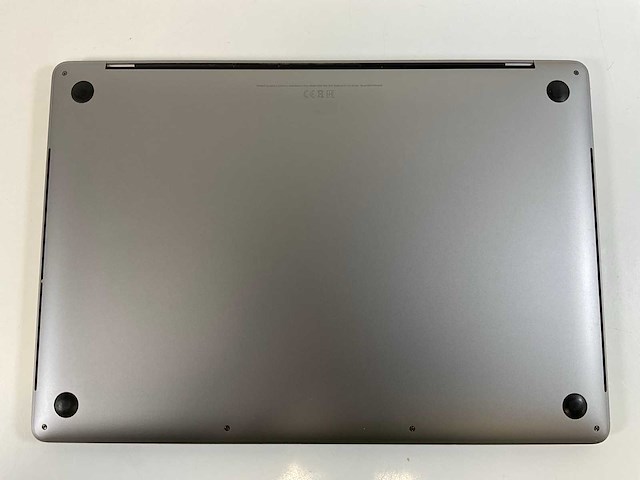 Apple macbook pro 15”, core i7, 16 gb ram, 512 gb nvme, amd radeon pro 555x 4gb laptop - afbeelding 6 van  7