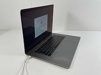 Apple macbook pro 15”, core i7, 16 gb ram, 512 gb nvme, amd radeon pro 560x 4gb laptop - afbeelding 2 van  3