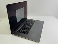 Apple macbook pro 15“ core(tm) i9 9th gen, 32 gb ram, 1tb nvme, amd radeon pro vega 20 4gb laptop - afbeelding 2 van  8