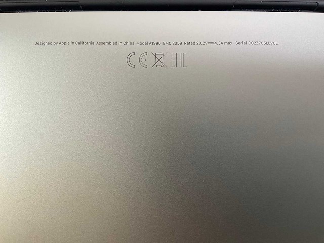 Apple macbook pro 15“ core(tm) i9 9th gen, 32 gb ram, 1tb nvme, amd radeon pro vega 20 4gb laptop - afbeelding 7 van  7