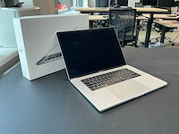 Apple macbook pro (15-inch, 2018) - afbeelding 1 van  7