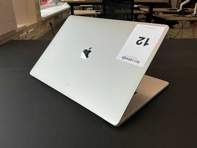 Apple macbook pro (15-inch, 2018) - afbeelding 4 van  7