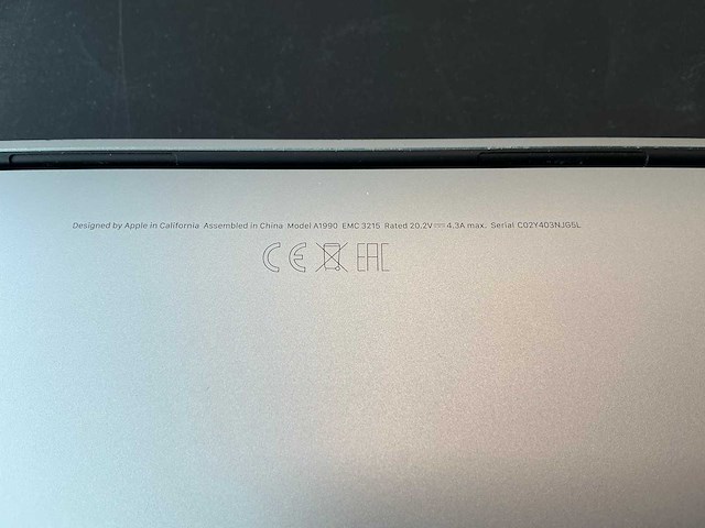 Apple macbook pro (15-inch, 2018) - afbeelding 6 van  7