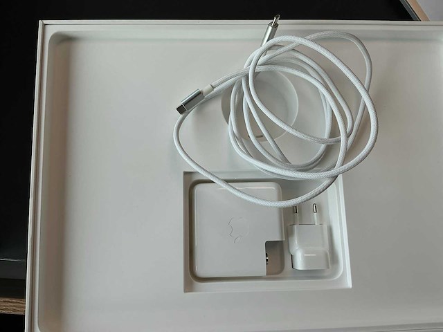 Apple macbook pro (15-inch, 2018) - afbeelding 7 van  7