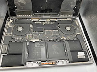 Apple macbook pro 15 inch a1990 laptop - afbeelding 2 van  10