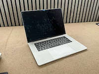 Apple macbook pro (15 inch) laptop - afbeelding 1 van  6