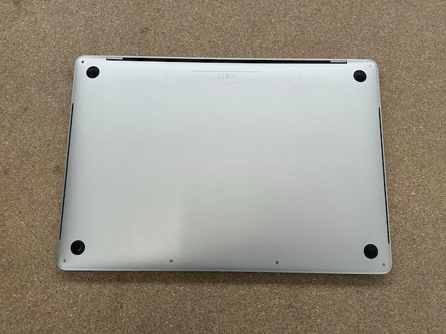 Apple macbook pro (15 inch) laptop - afbeelding 5 van  6