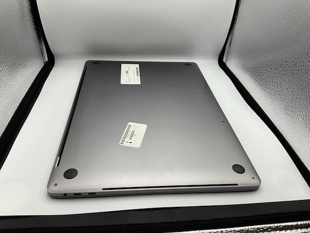 Apple macbook pro 15 inch laptop - afbeelding 5 van  6