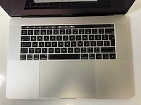 Apple macbook pro 15.4”, core(tm) i7 8th gen, 16 gb ram, 1 tb nvme, amd radeon pro 555x 4 gb laptop - afbeelding 4 van  7