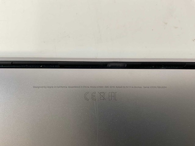 Apple macbook pro 15.4”, core(tm) i7 8th gen, 16 gb ram, 256 gb nvme, amd radeon pro 555x 4 gb laptop - afbeelding 7 van  7