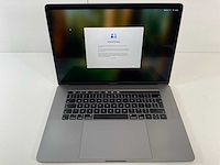 Apple macbook pro 15.4”, core(tm) i7 8th gen, 16 gb ram, 256 gb nvme, amd radeon pro 555x 4 gb laptop